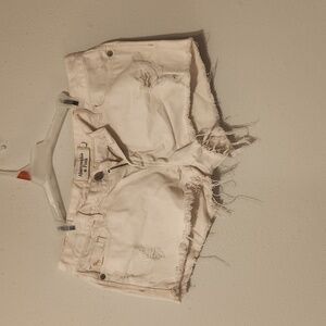 Women's White Abercrombie and Fitch Shorts size 4